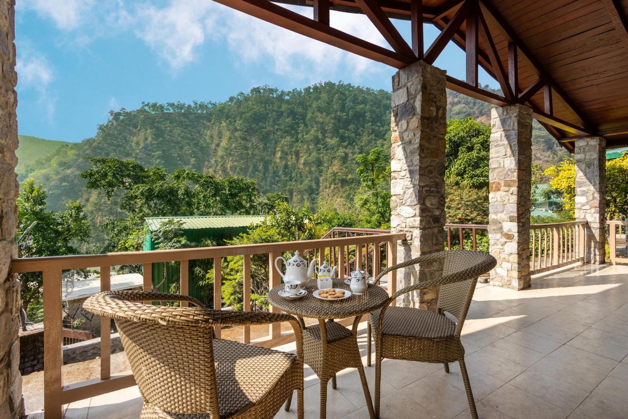 สเตอร์ลิง คอร์เบต Hotel Garjia ภายนอก รูปภาพ
